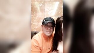 韓國暗黑KTV 老頭子叫來個漂亮有氣質的大胸女神玩弄