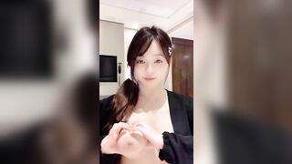 完美尤物【人間白月光】美到爆 絕世美乳又大又圓