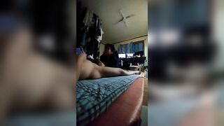 大奶女友有點害羞 男友的大肉棒吃的津津有味 上位全自動把小穴填的滿滿