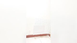 女主播約隔壁鄰居 3