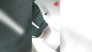廁拍清純學妹1