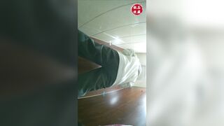 廁拍清純學妹1