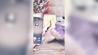 一邊被操 一邊給老公打電話求原諒