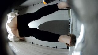 【廁拍】高畫質全景後拍小姐姐 -04