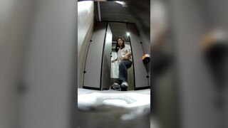 【廁拍】高畫質全景後拍小姐姐 -06