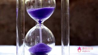 宅男獲得月光寶盒 時間靜止報復傲嬌女