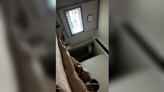 探花眼鏡哥酒店約炮身材完美的美女模特兒 溫柔服侍