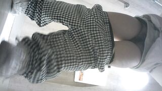 【公廁偷拍】商場高畫質全景-10