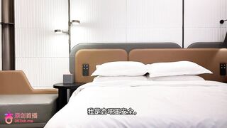 杏吧王安全 今天約了個19歲的北方女孩，身材高挑大長腿，笑起來特別好看，脫了衣服才發現胸還挺有料，乳頭粉嫩口活也很棒