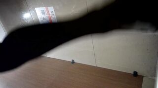 【全景廁拍】酒吧高跟黑絲系列-07