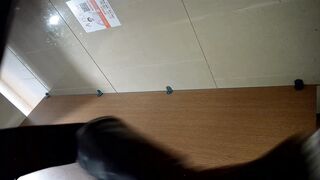 【全景廁拍】酒吧高跟黑絲系列-19
